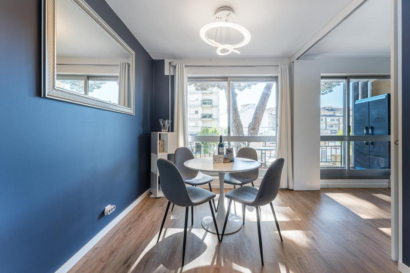 Guestready - Shades Of Blue With Balcony Apartment Porto Luaran gambar